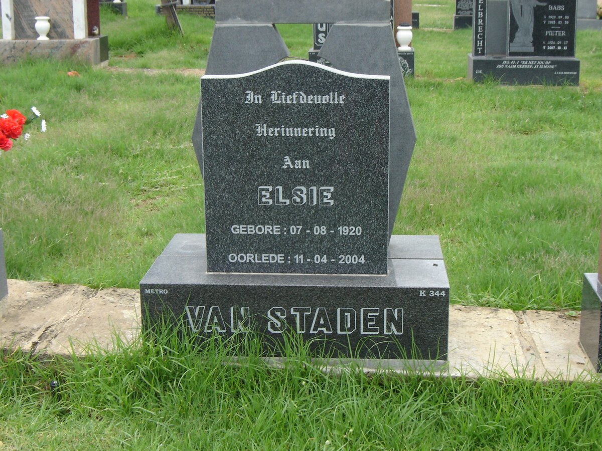STADEN Elsie, van 1920-2004