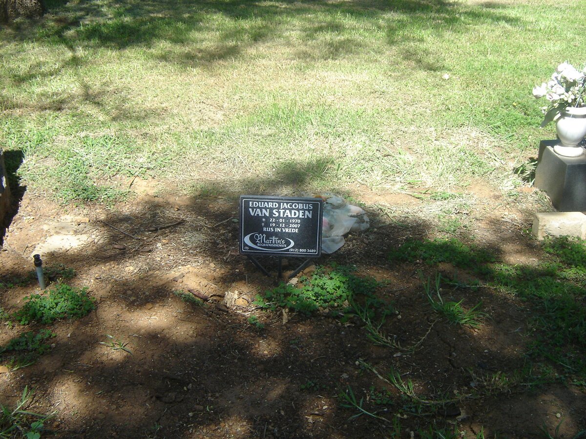 STADEN Eduard Jacobus, van 1970-2007