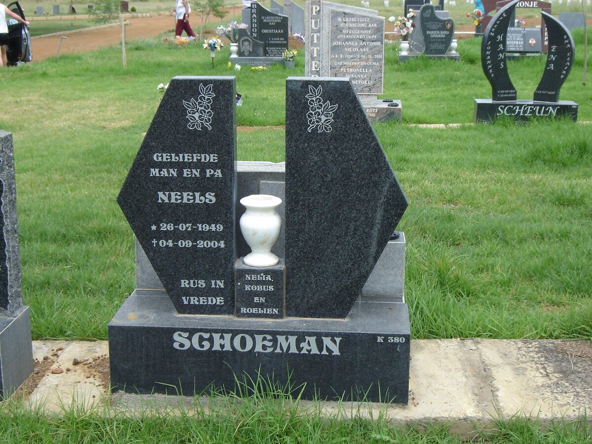 SCHOEMAN Neels 1949-2004