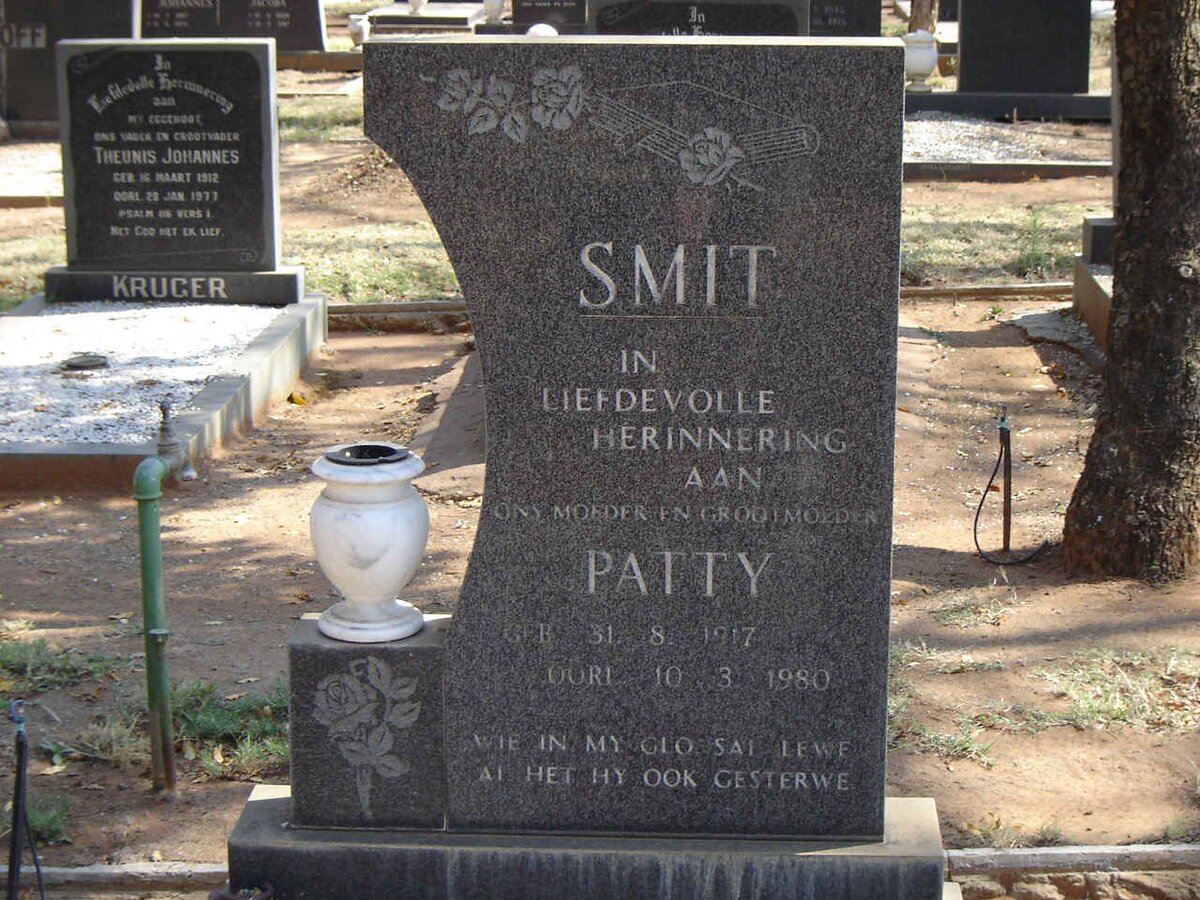 SMIT Patty 1917-1980
