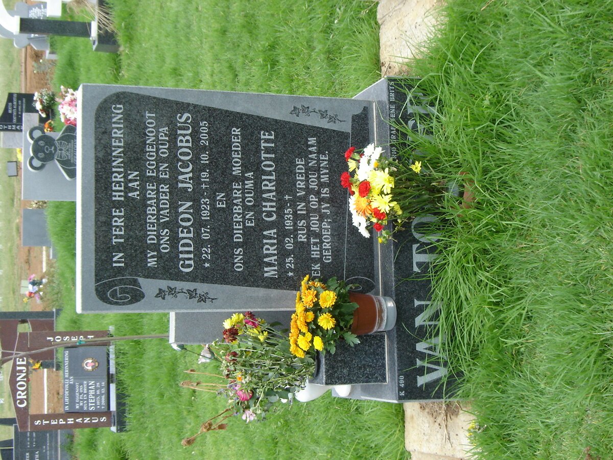 TONDER Gideon Jacobus, van 1923-2005 &amp; Maria Charlotte 1935-