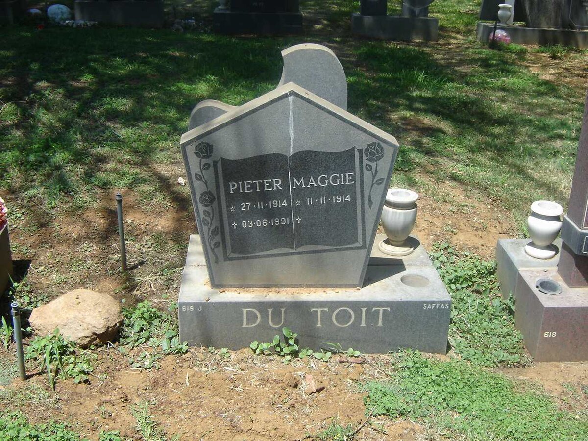 TOIT Pieter, du  1914-1991 &amp; Maggie 1914-