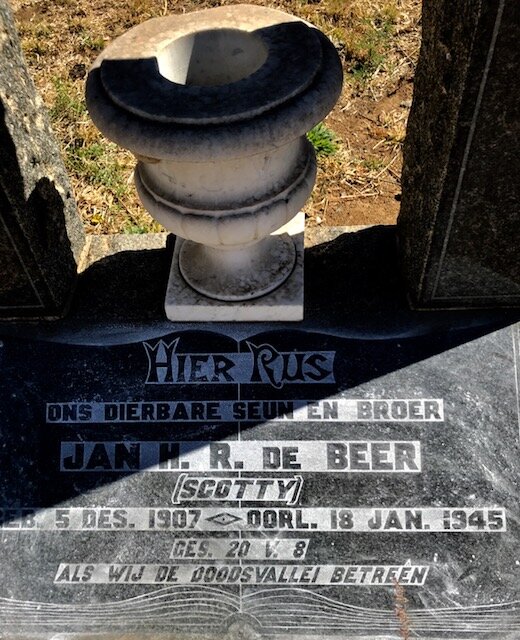 BEER Jan H.R.,de  1907-1945