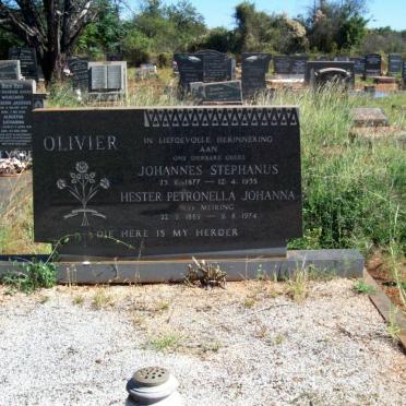 OLIVIER Johannes Stephanus 1877-1935 &amp; Hester Petronella Johanna MEIRING 1889-1974