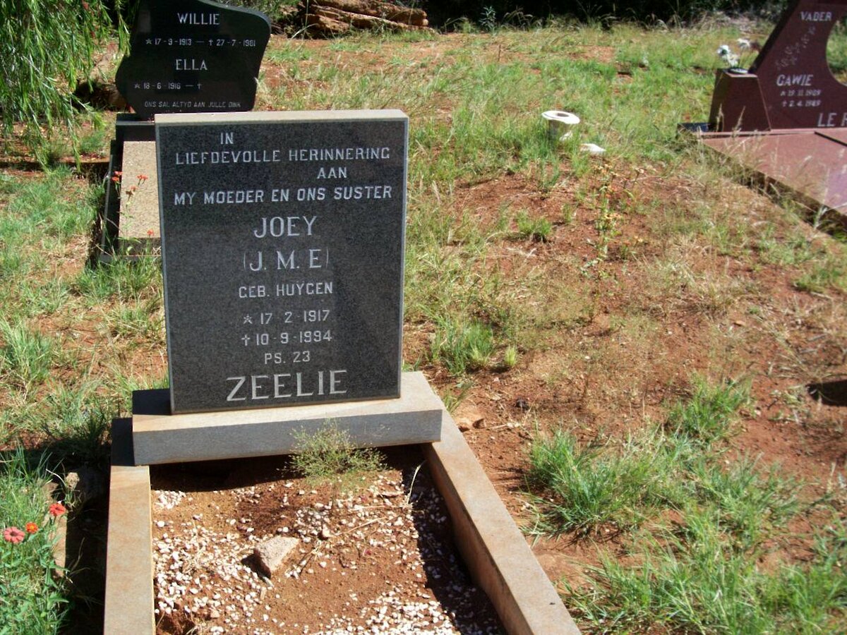 ZEELIE J.M.E. nee HUYGEN 1917-1994
