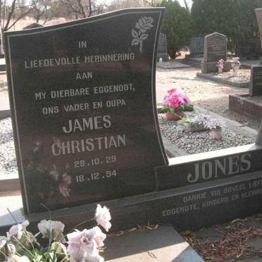 JONES James Christian 1929-1994 &amp; Elsie Sophia 1932-