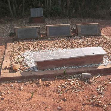 PRETORIUS :: ENGELBRECHT