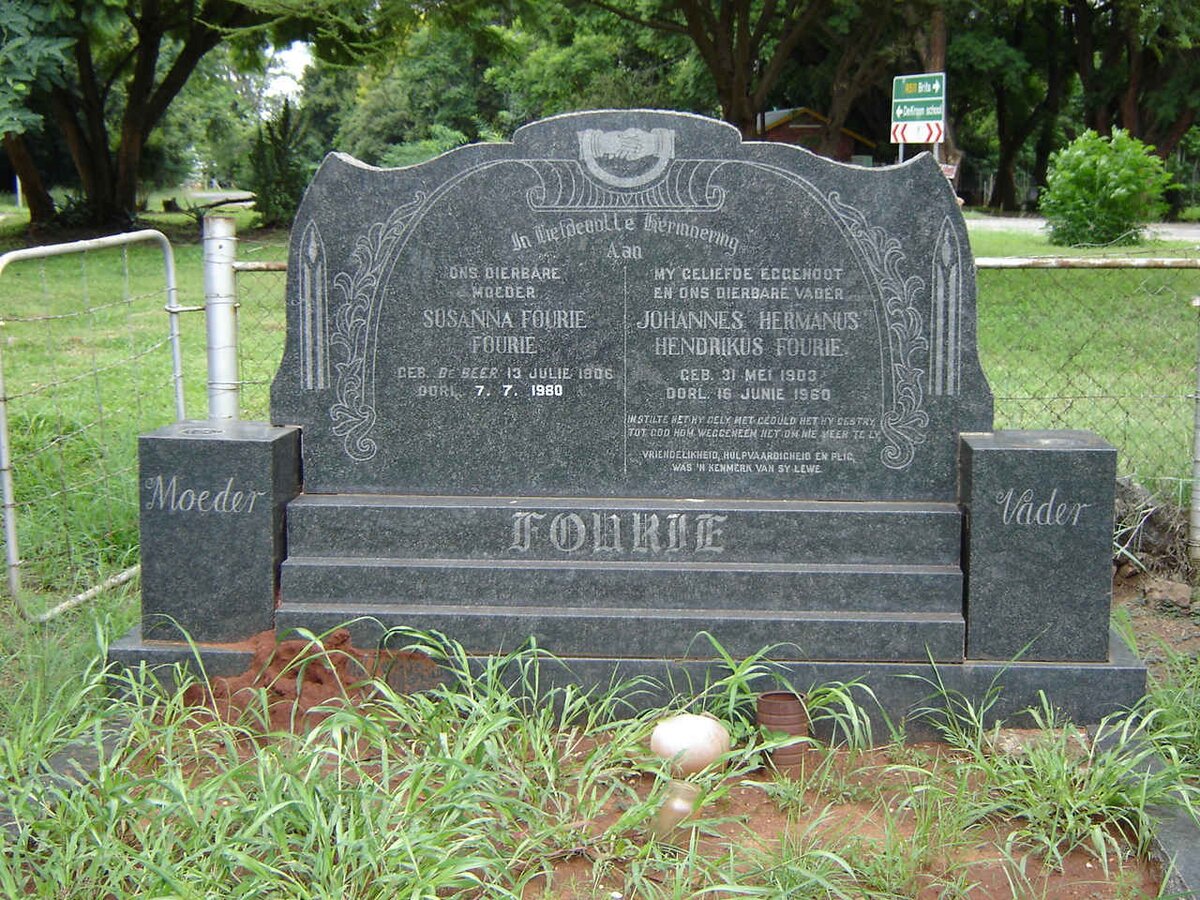 FOURIE Johannes Hermanus Hendrikus 1903-1960 &amp; Susanna FOURIE nee DE BEER 1906-1980