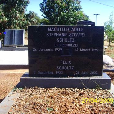 SCHOLTZ Felix 1923-2002 &amp; Machteld Adele Stephanie SCHULZE 1929-1997