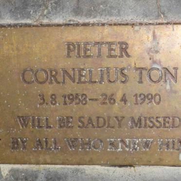 TON Pieter Cornelius 1958-1990