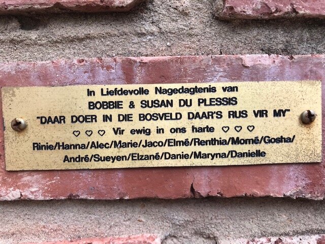 PLESSIS Bobbie, du &amp; Susan