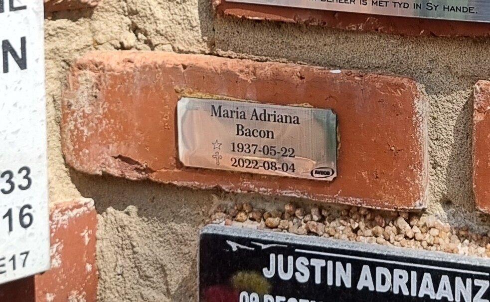 BACON Maria Adriana 1937-2022