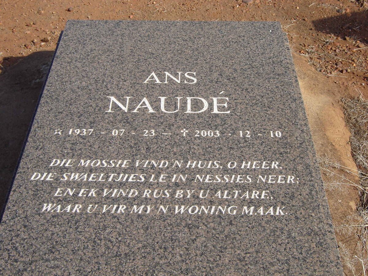 NAUDE Ans 1937-2003