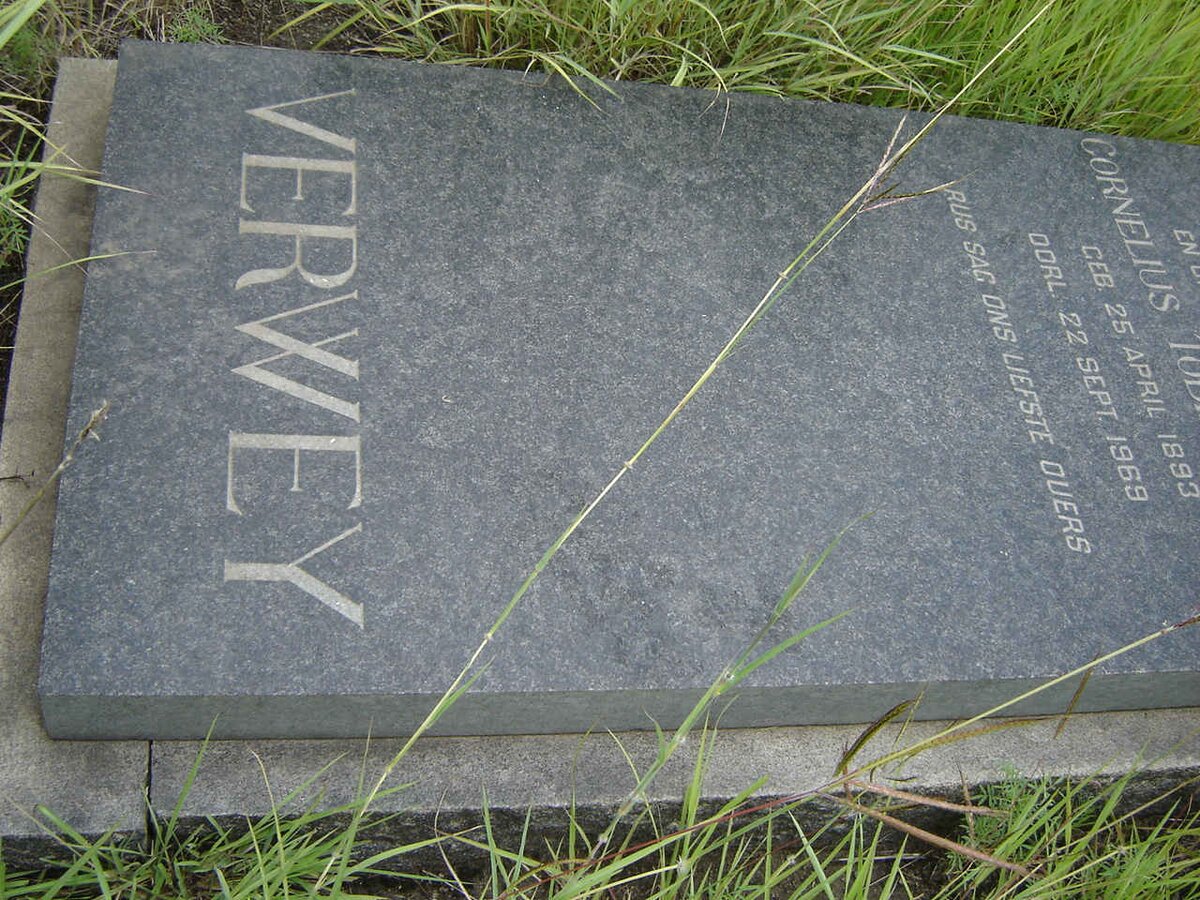 VERWEY Cornelius Tobias 1893-1969 &amp; Johanna Frederika NAUDE 1903-1954