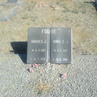 FOURIE Andries J. 1889-1978 &amp; Anna C.J. 1910-2001