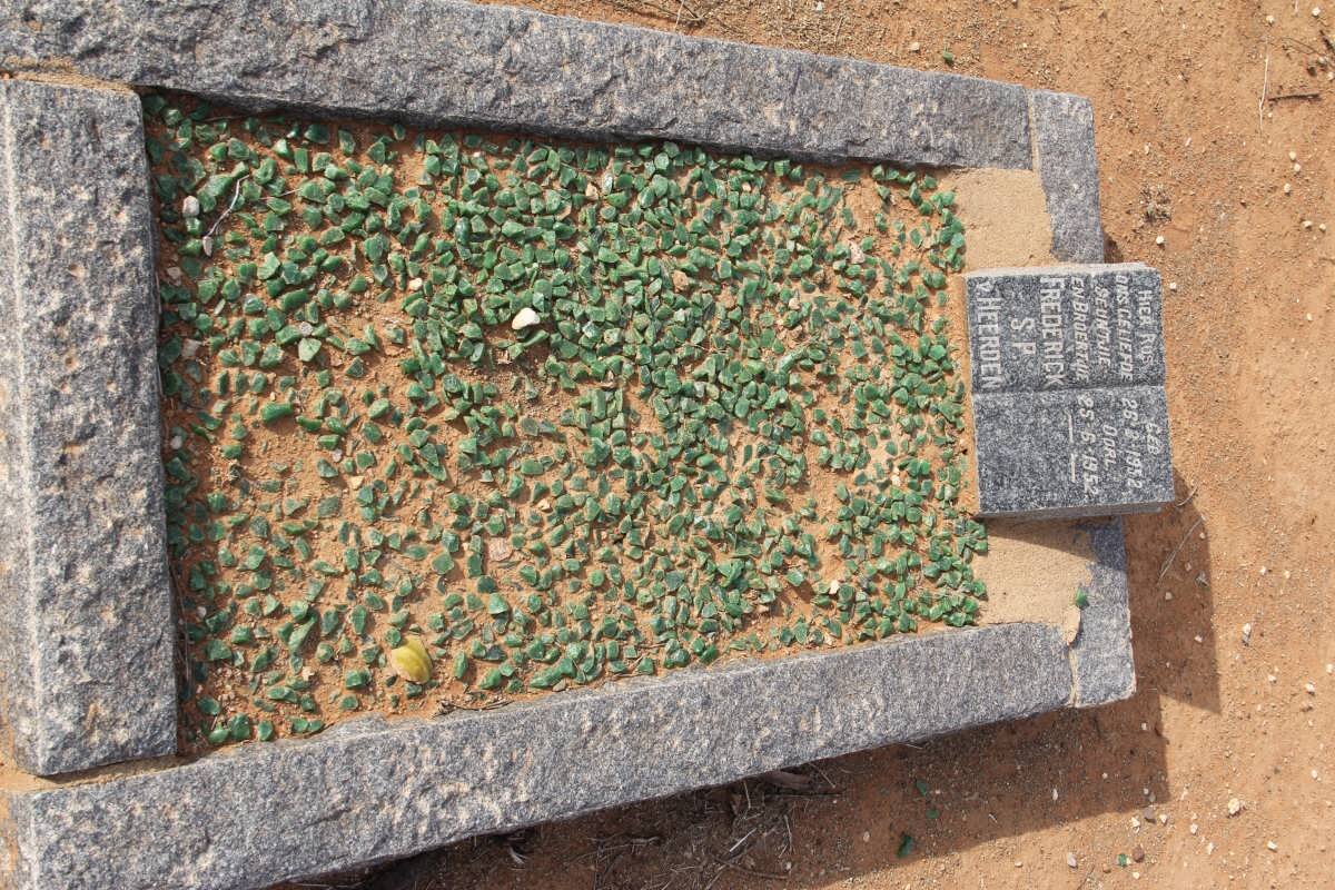 HEERDEN Frederick S.P., van 1952-1952