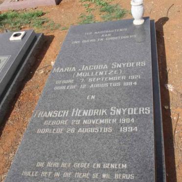 SNYDERS Fransch Hendrik 1904-1994 &amp; Maria Jacoba MOLLENTZE 1921-1994