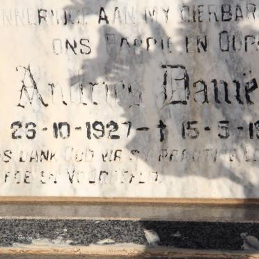 STOLTZ Andries Daniël 1927-1990