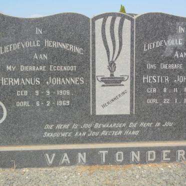 TONDER Hermanus Johannes, van 1908-1969 &amp; Hester Johanna M. 1908-1995