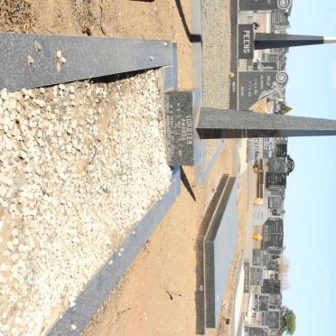 VORSTER Amanda 1955-1987