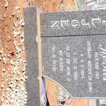 VILJOEN Hester 1924-1985