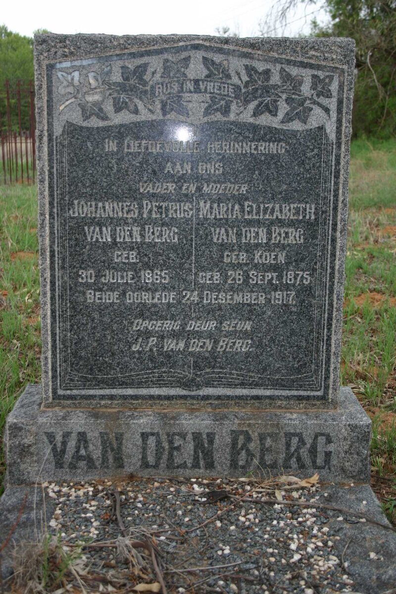 BERG Johannes Petrus, van den 1865-1917 &amp; Maria Elizabeth KOEN 1875-1917