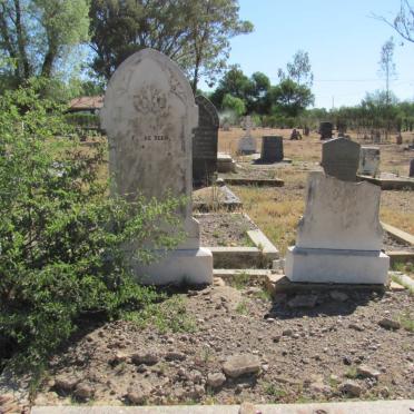 BEER F.?., de 1875-1911 :: GROVE M.M. 1889-1921 :: GROVE H.A. 1915-19??