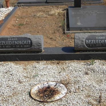 BEZUIDENHOUT Brand 1921-1982 &amp; Carolina 1925-1993