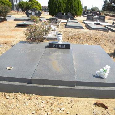 BLOEM Schalk Jacobus 1930-1994 &amp; Johanna Catharina 1932-2001