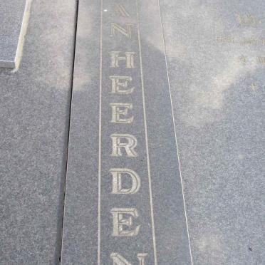 ERASMUS :: VAN HEERDEN