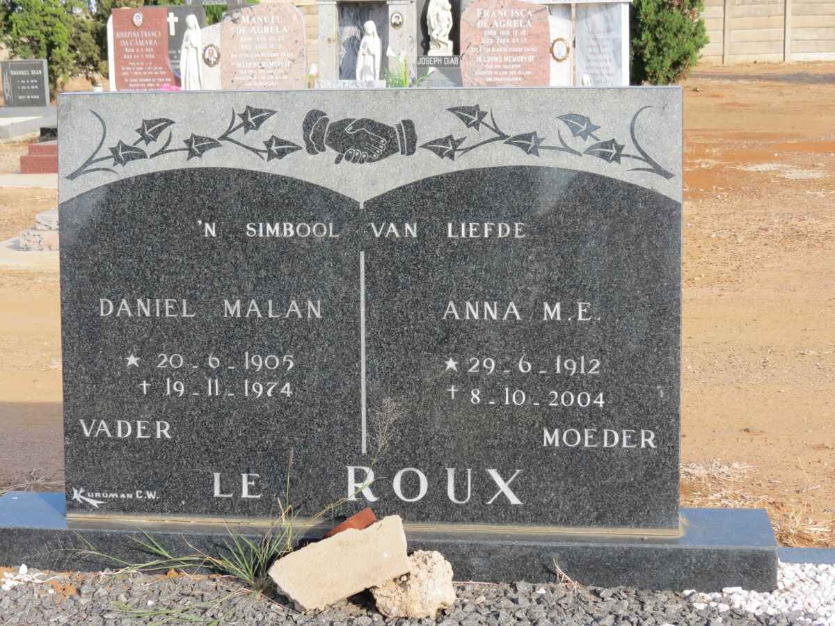 ROUX Daniel Malan, le 1905-1974 &amp; Anna M.E.1912-2004