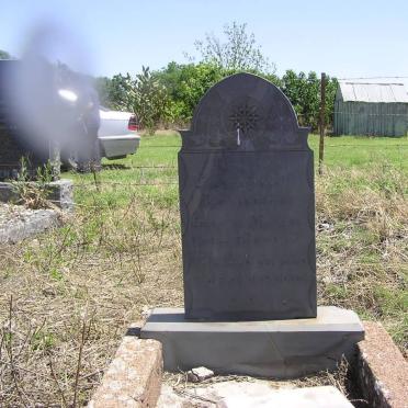 North West, DELAREYVILLE district, Broedersput, Tarentaalkraal 210_2, farm cemetery