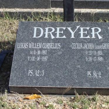 DREYER Lukas Willem Cornelius 1917-1997 &amp; Cecilia Jacoba GROBLER 1924-1989