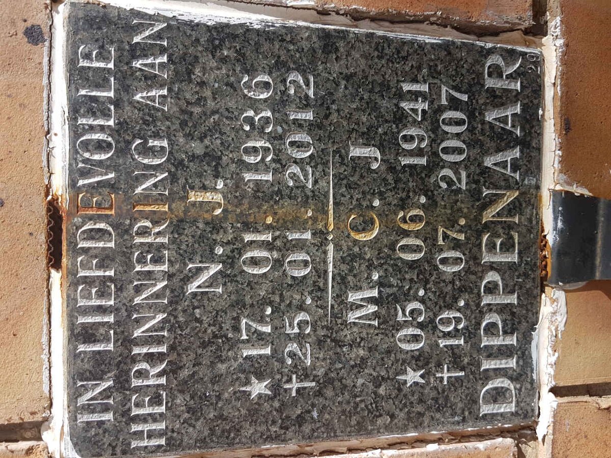 DIPPENAAR N.J. 1936-2012 &amp; M.C.J. 1941-2007