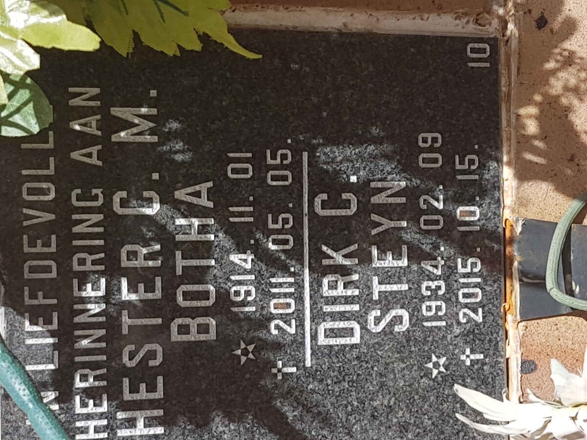 STEYN Dirk C. 1934-2015 :: BOTHA Hester C.M. 1914-2011