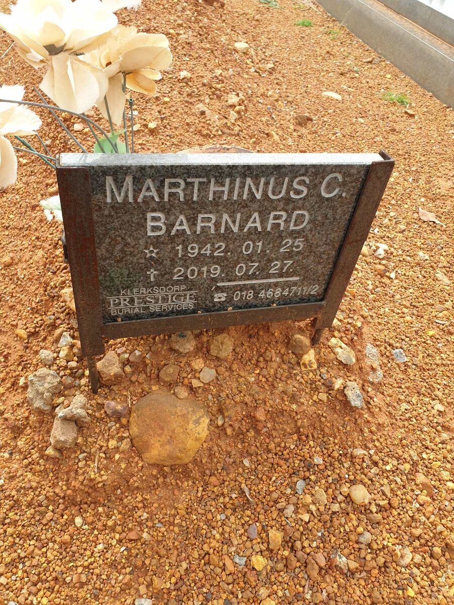 BARNARD Marthinus G. 1942-2019