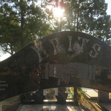 BRITS Gert Nicholas 1903-1994 &amp; Magrietha Magdalena 1913-2000