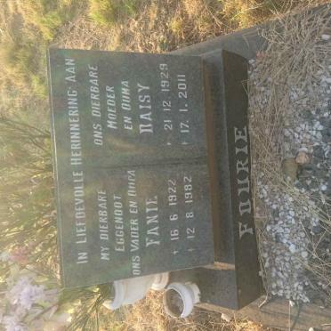 FOURIE Fanie 1922-1982 &amp; Daisy 1929-2011