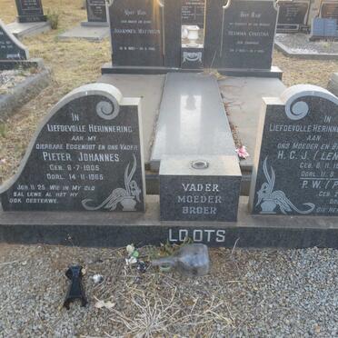 LOOTS Pieter Johannes 1905-1965 &amp; H.C.J. 1908-1997 :: LOOTS P.W. 1938-1981