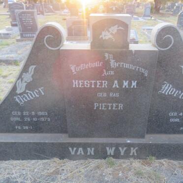 WYK Pieter, van 1903-1973 &amp; Hester A.M.M. RAS 1907-1964