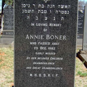 BONER Annie -1982