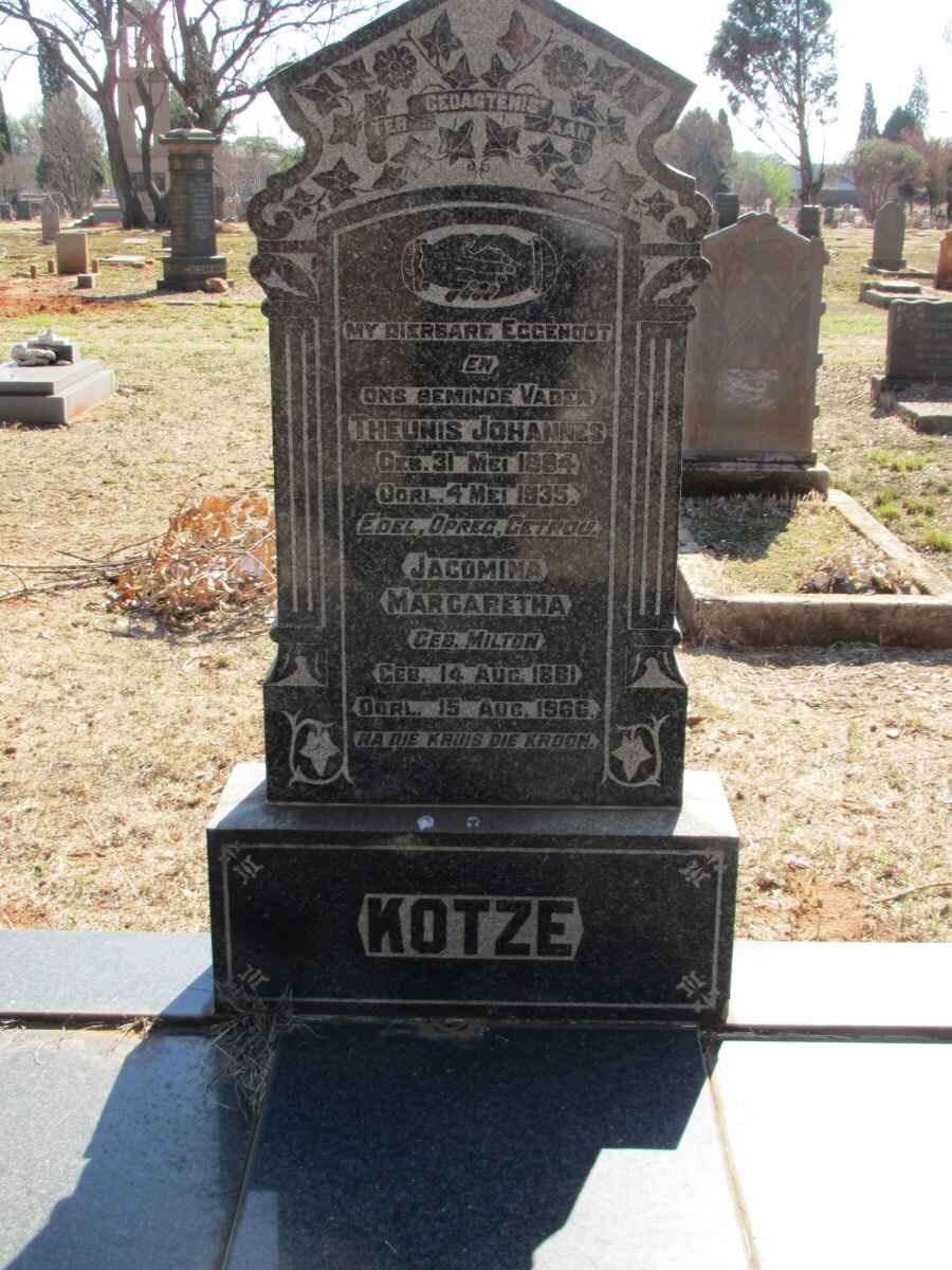 KOTZE Theunis Johannes 1884-1935 &amp; Jacomina Margaretha MILTON 1881-1966