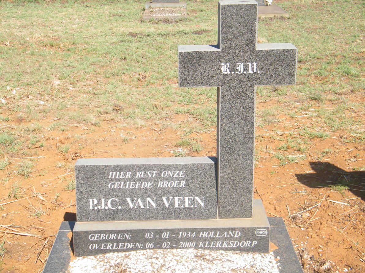 VEEN P.J.C., van 1934-2000