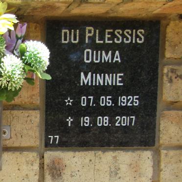 PLESSIS Minnie, du 1925-2017