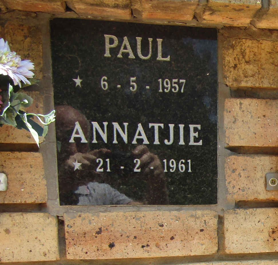 ? Paul 1957- &amp; Annatjie 1961-