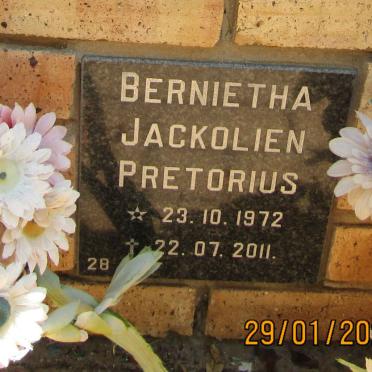 PRETORIUS Bernietha Jackolien 1972-2011