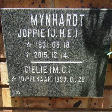 MYNHARDT J.H.E. 1931-2015 &amp; M.C. DIPPENAAR 1933-