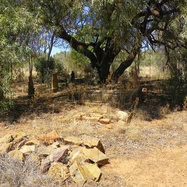 North West, KOSTER district, Doornpoort 455, farm cemetery_02