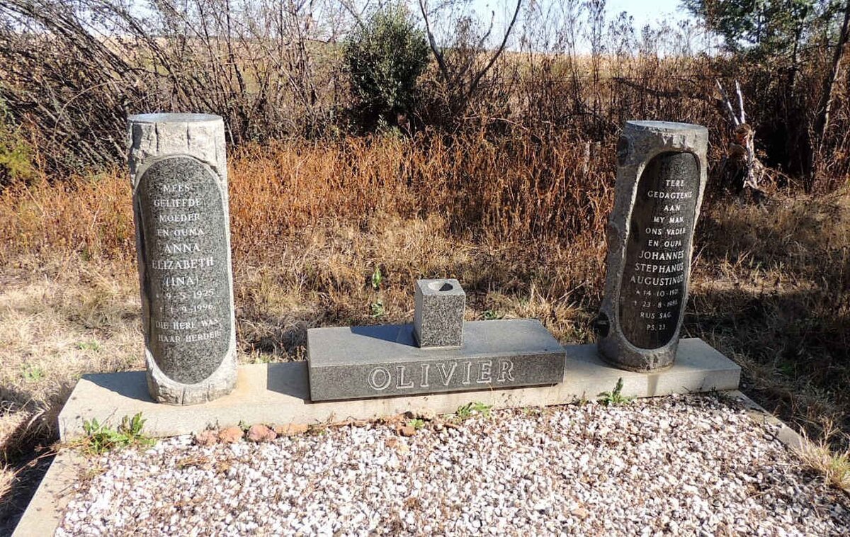 OLIVIER Johannes Stephanus Augustinus 1921-1986 &amp; Anna Elizabeth 1925-1996