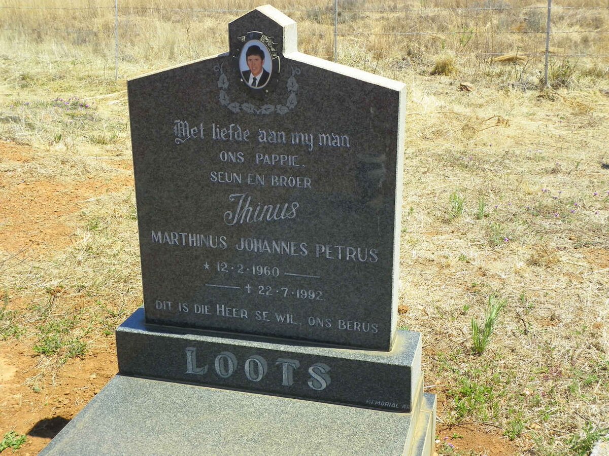LOOTS Marthinus Johannes Petrus 1960-1992